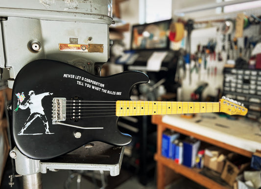 El Cabron™ Guitars Custom S-Style "Corporate" Black